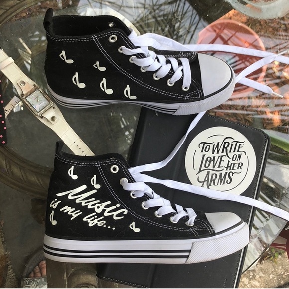 “MUSIC IS MY LIFE” CONVERSE SNEAKERS - Picture 1 of 9